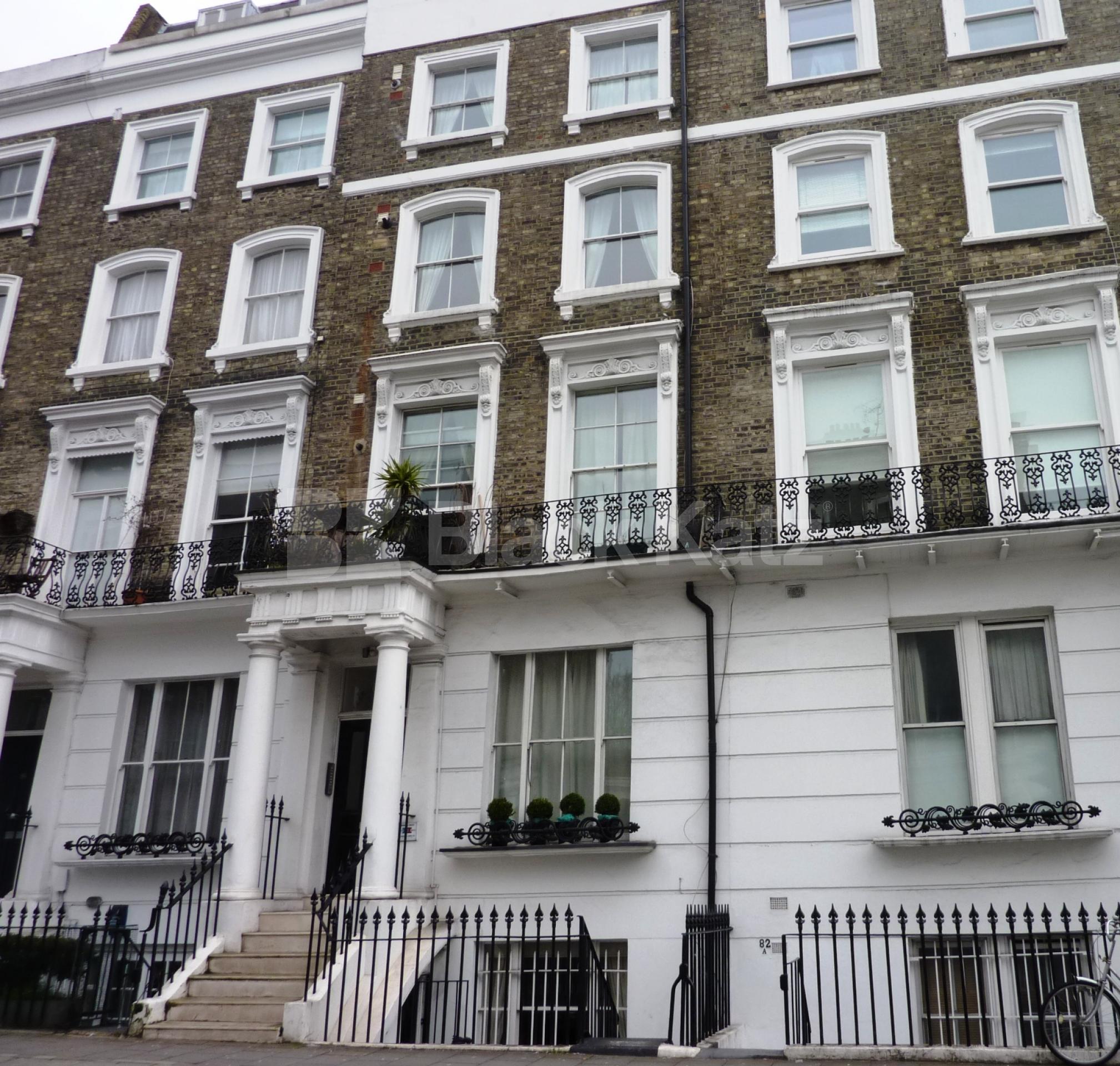 			NEW INSTRUCTION!, 2 Bedroom, 1 bath, 1 reception Flat			 Chepstow Road, BAYSWATER W2